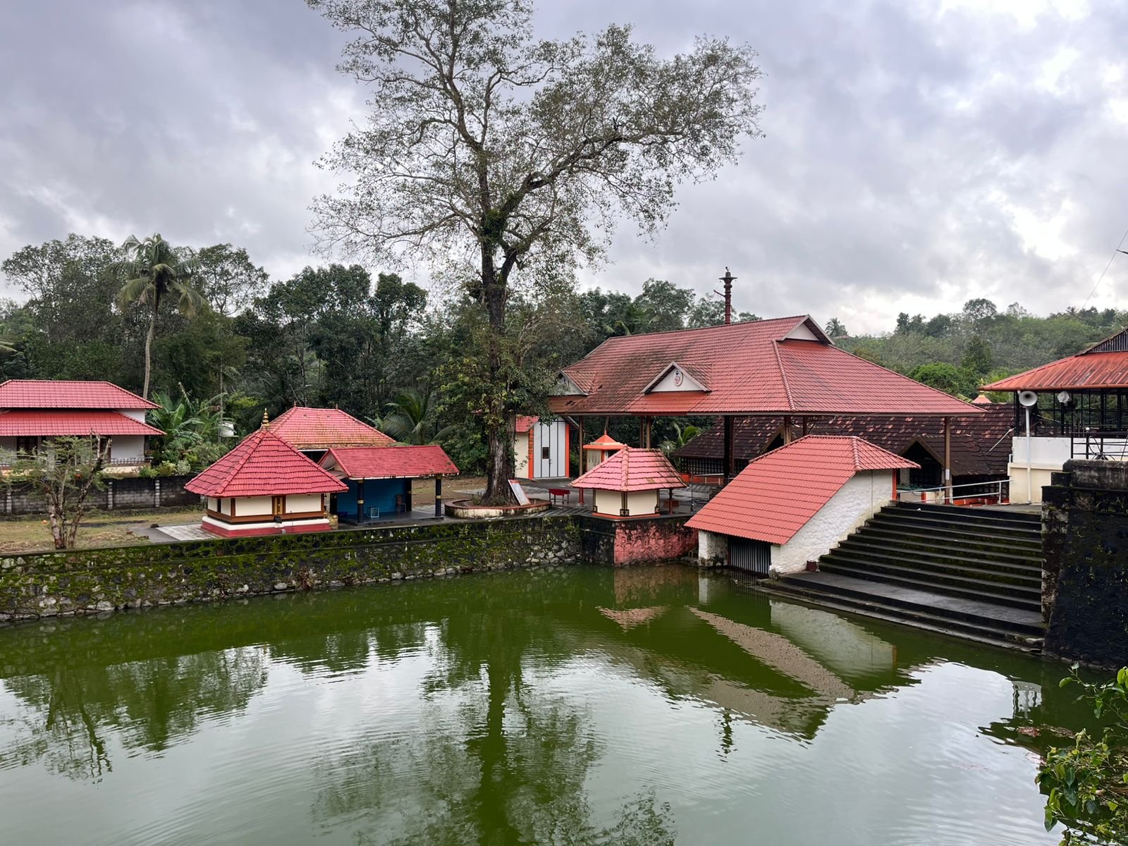 Vilangara Temple exterior in modern times